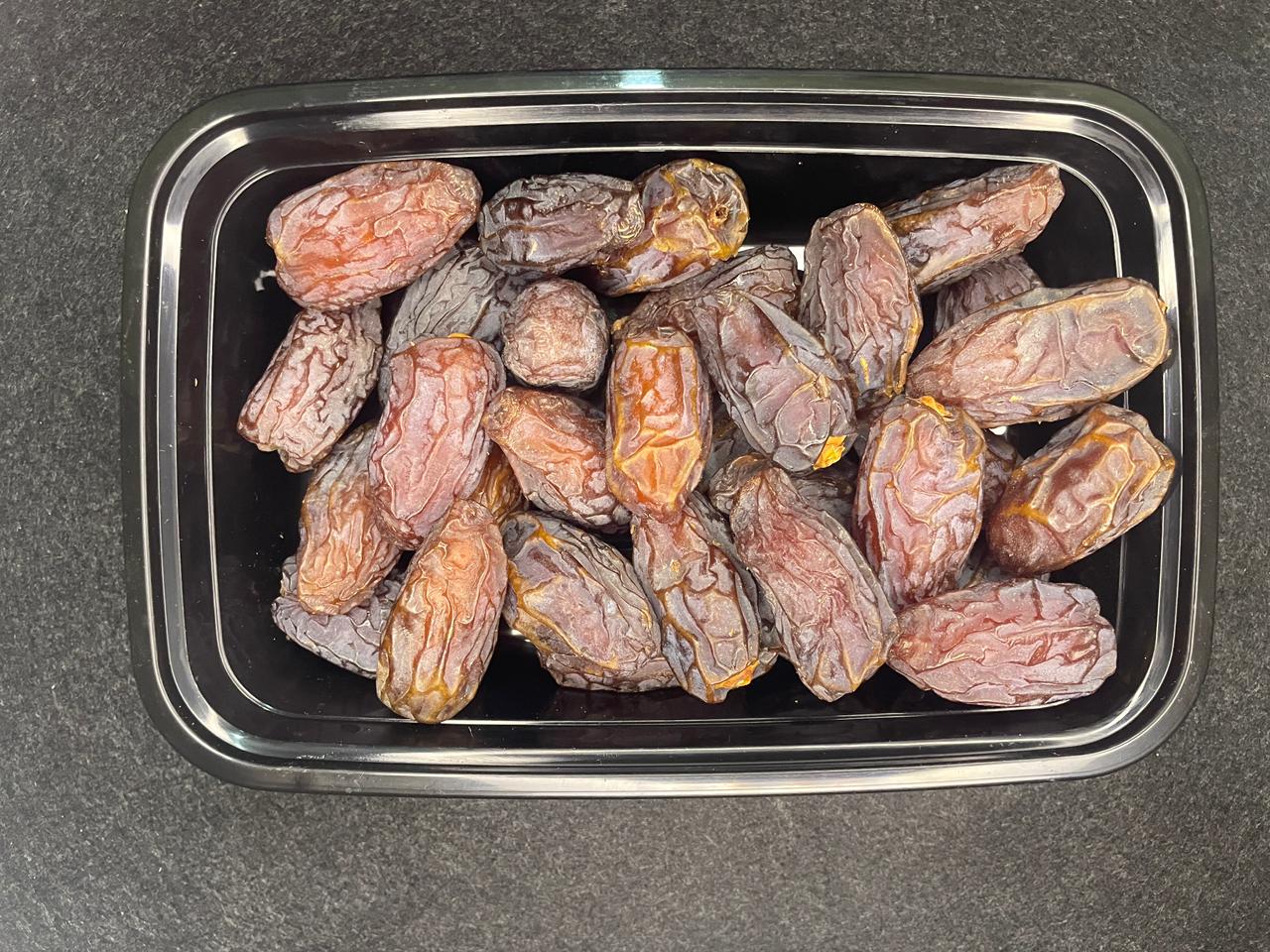 Egyptian Medjool-মিশরীয় মেদজুল (1 kg)